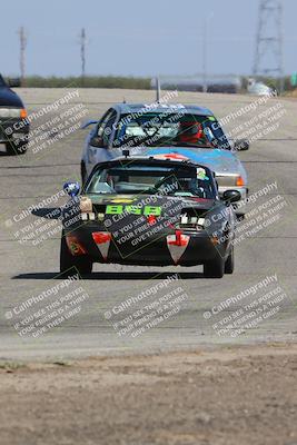 media/Oct-01-2023-24 Hours of Lemons (Sun) [[82277b781d]]/1045am (Outside Grapevine)/